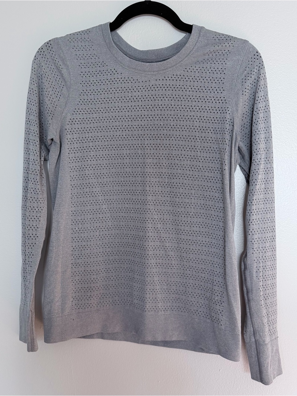 lululemon athletica Light Gray Perforated Long-Sleeve Tee